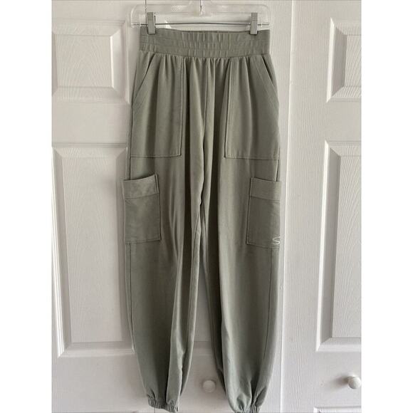 SHORE Women's XS Green Jogger Cargo‎ Pants High Rise Athleisure Comfort Cozy - Picture 1 of 7